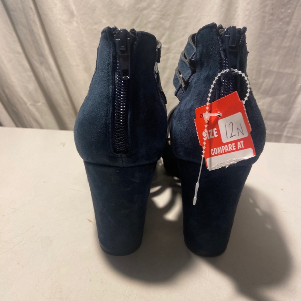 Bella Vita blue suede ankle booties peep toes zip up heels various sizes ALL NWT - Picture 3 of 7